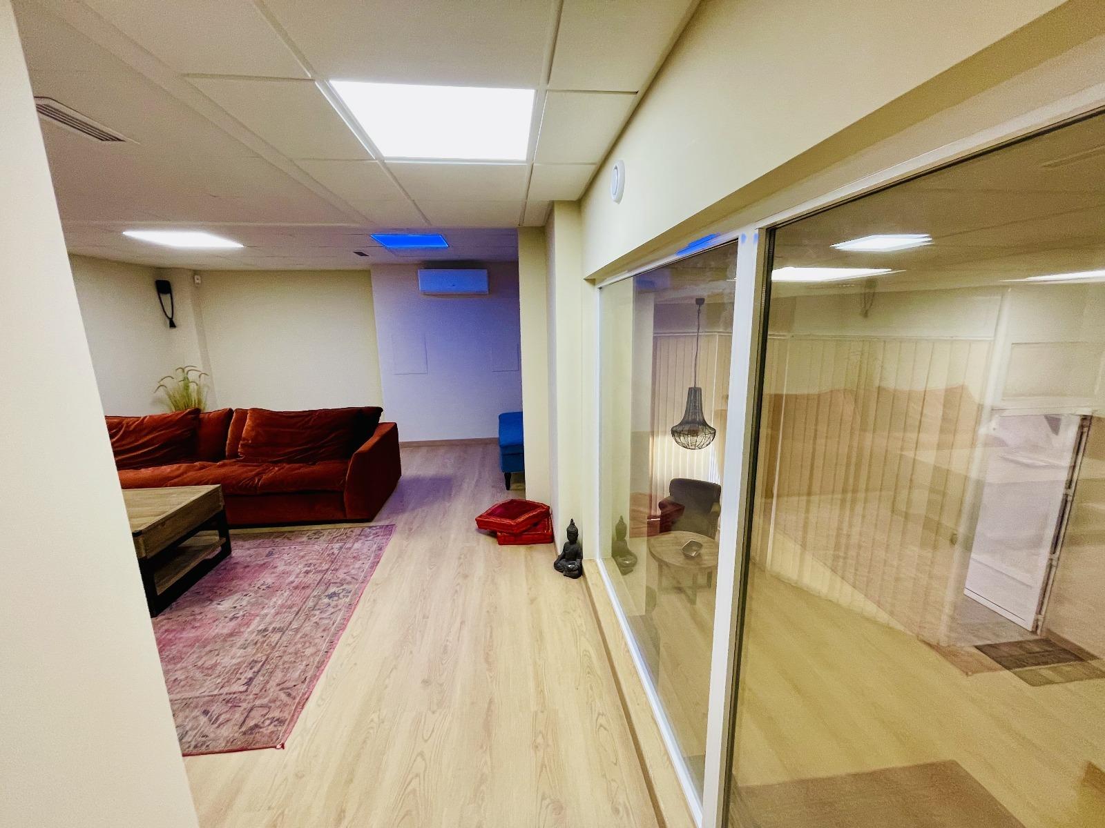 Master bedroom in commercial for sale in Torrevieja