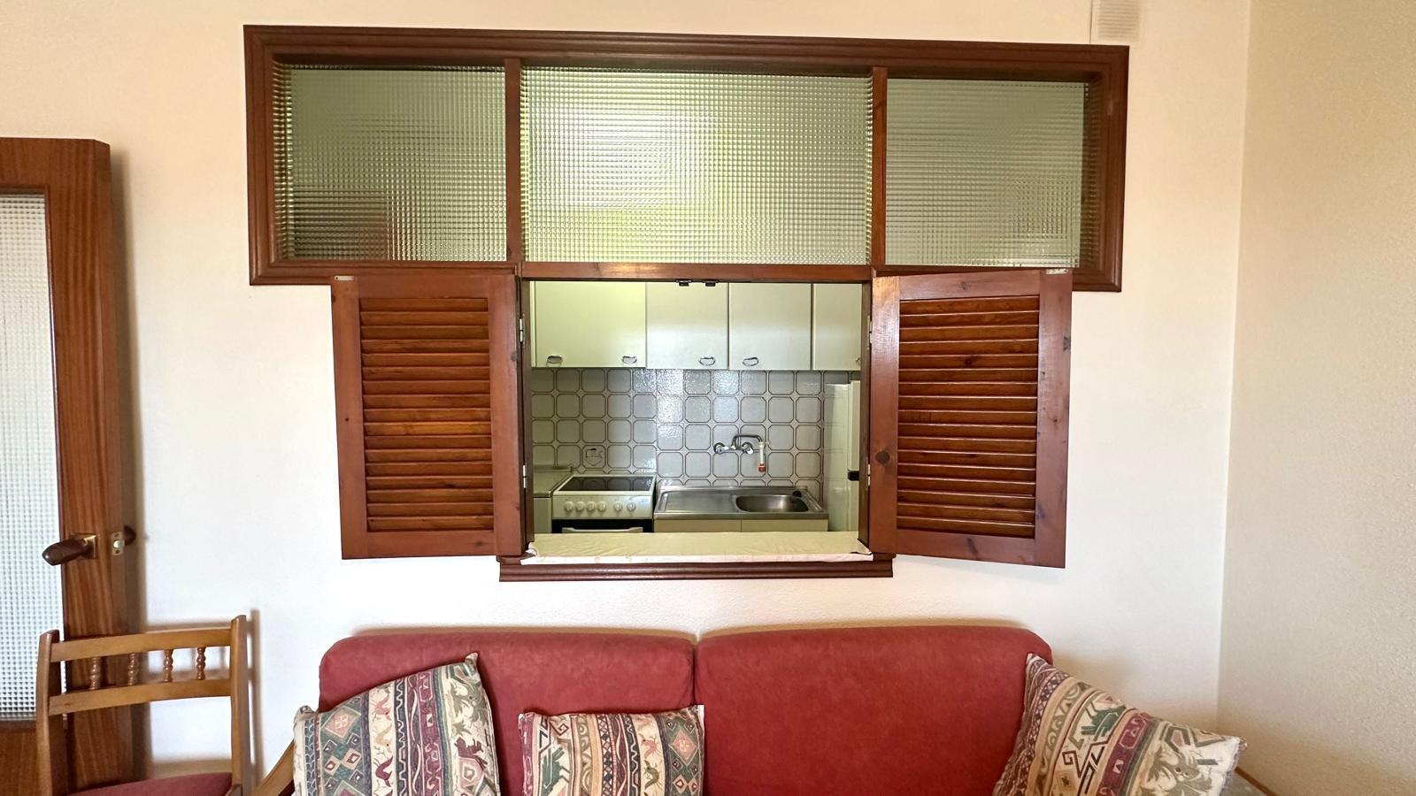 Bedroom in apartment for sale in Torrevieja