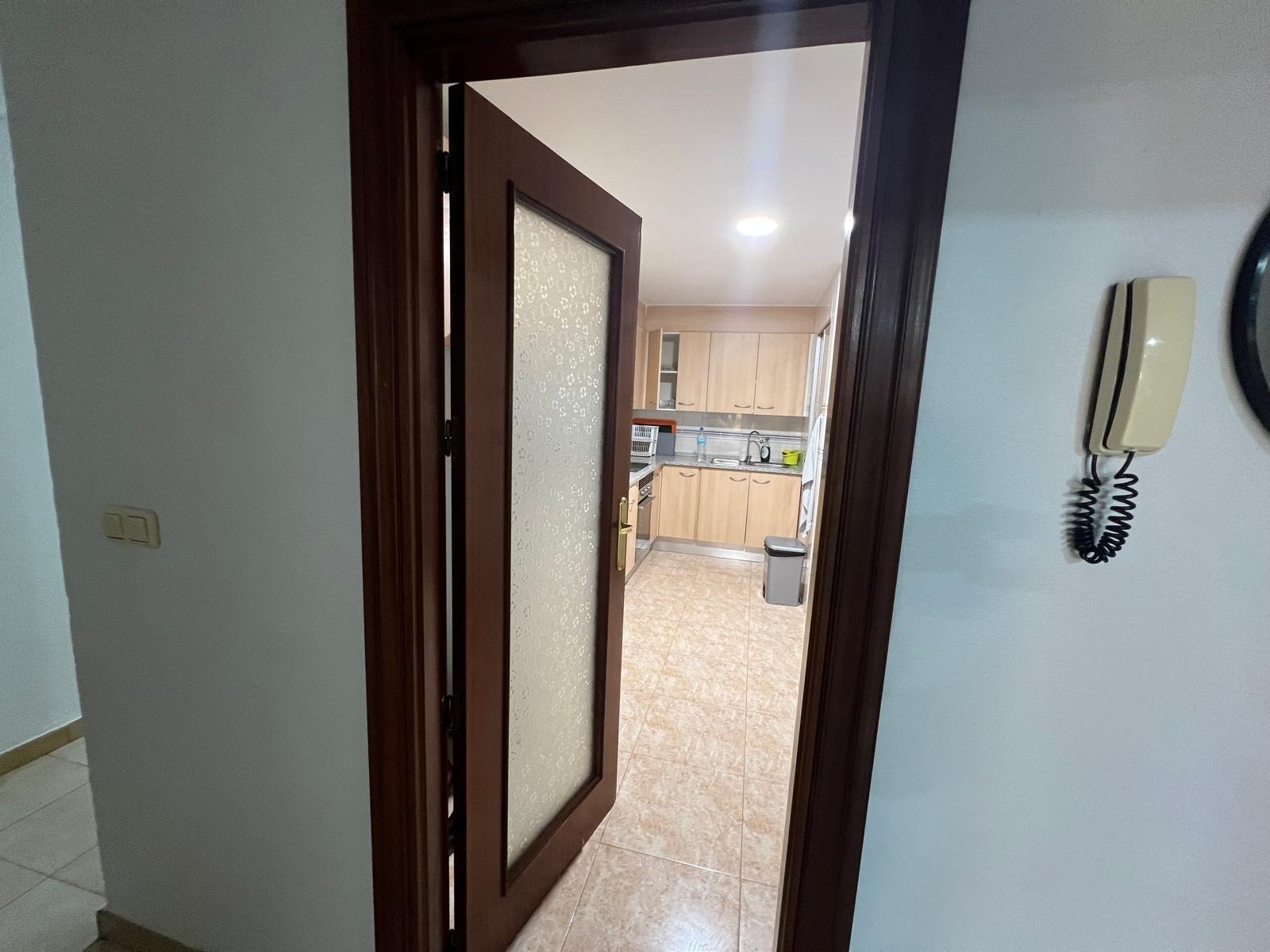 Bedroom in apartment for sale in Torrevieja