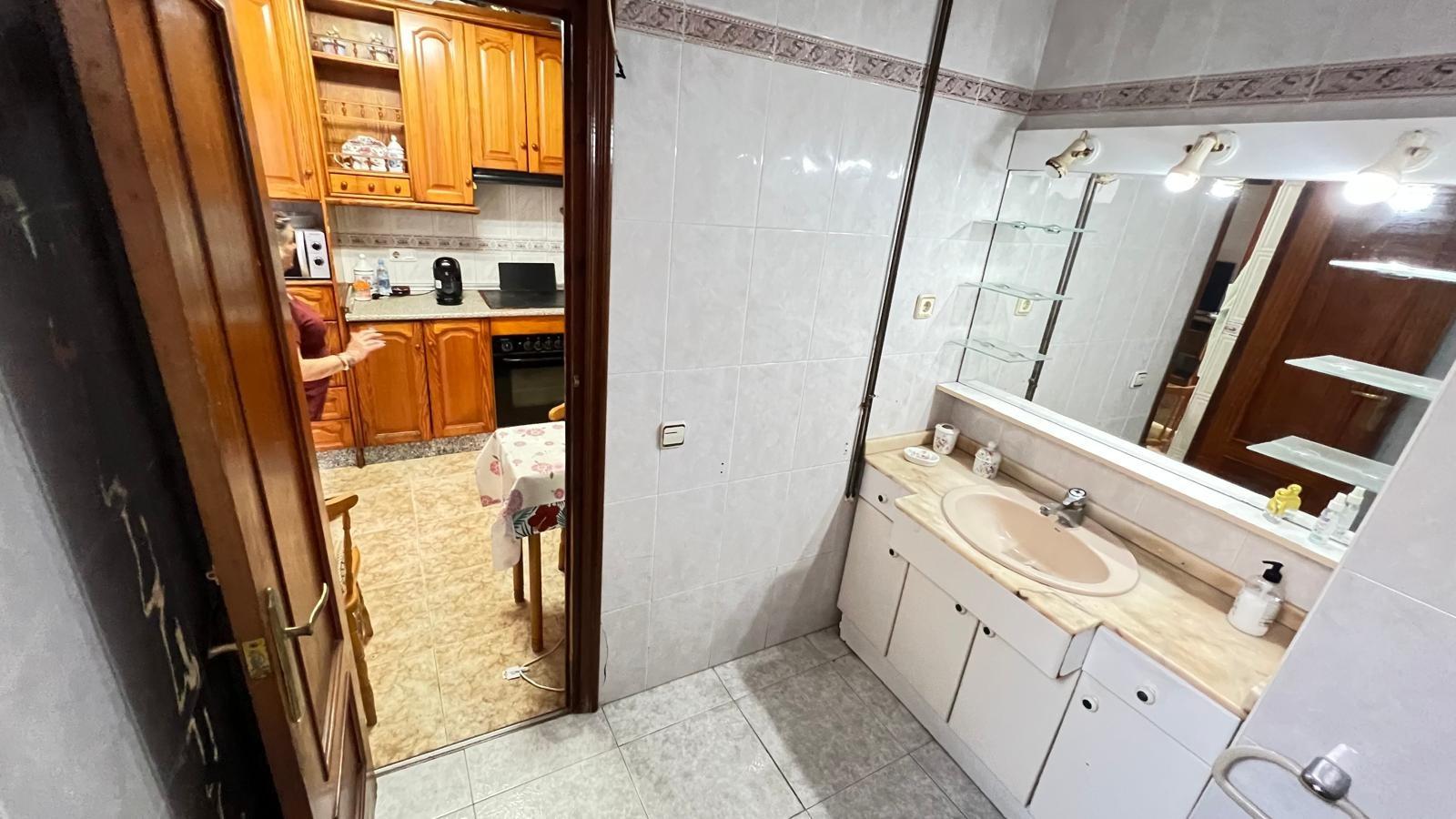 Terrace in apartment for sale in Torrevieja