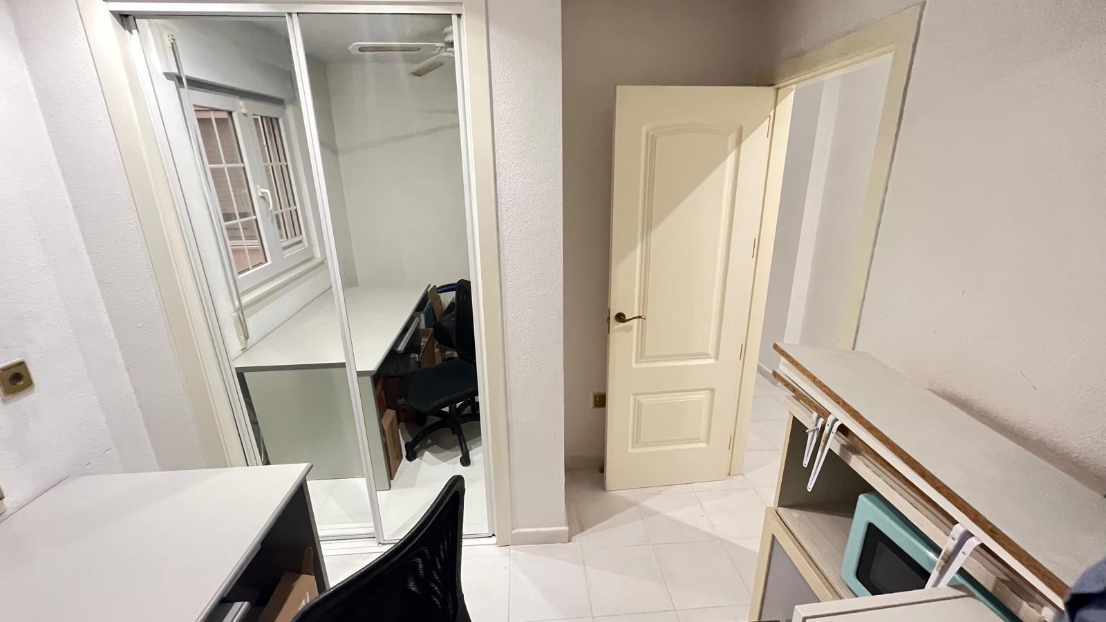 Bathroom in apartment for sale in Torrevieja