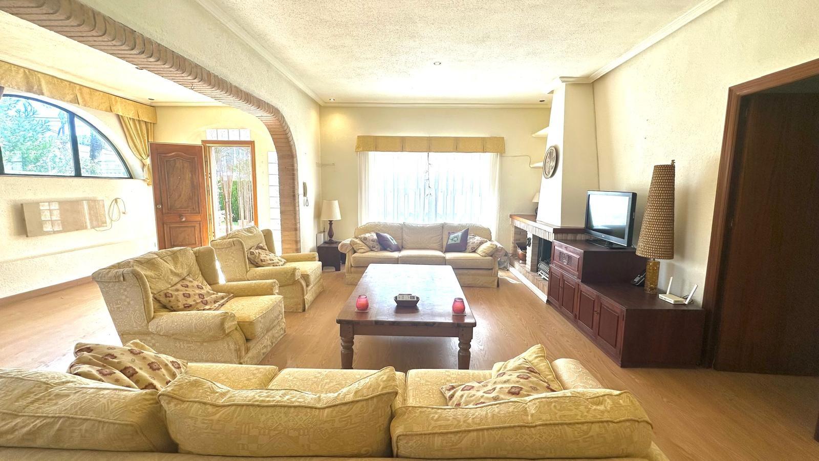 Terrace in villa for sale in Cabo Roig