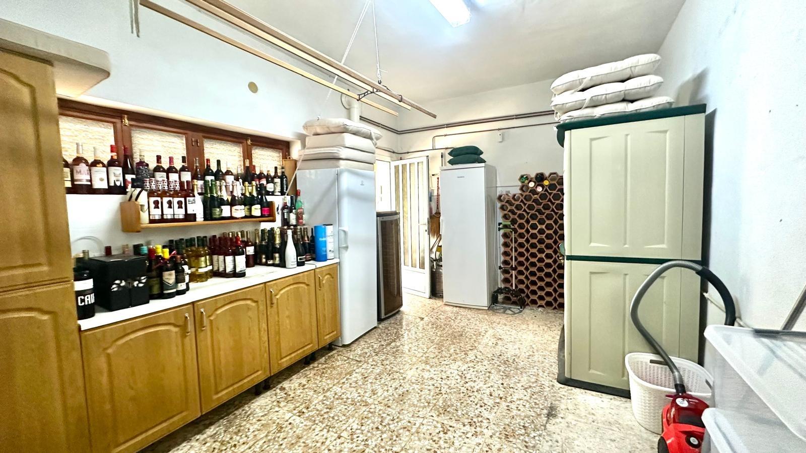 Kitchen in villa for sale in Cabo Roig