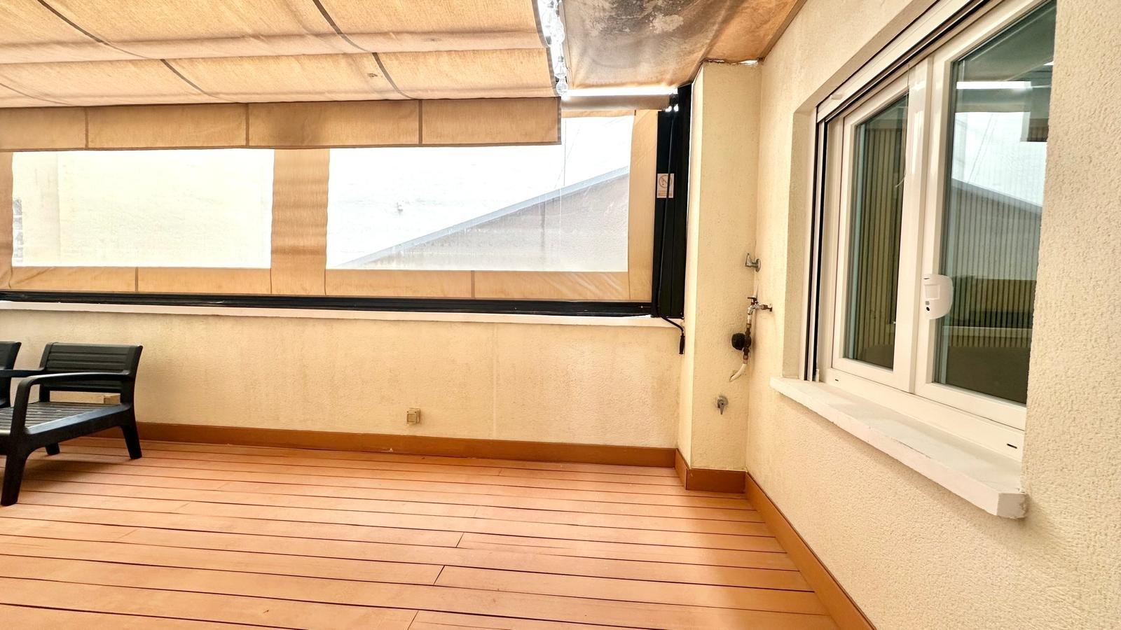 Master bedroom in apartment for sale in Torrevieja