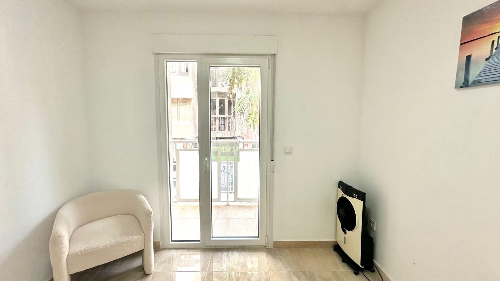 Kitchen in apartment for sale in Torrevieja