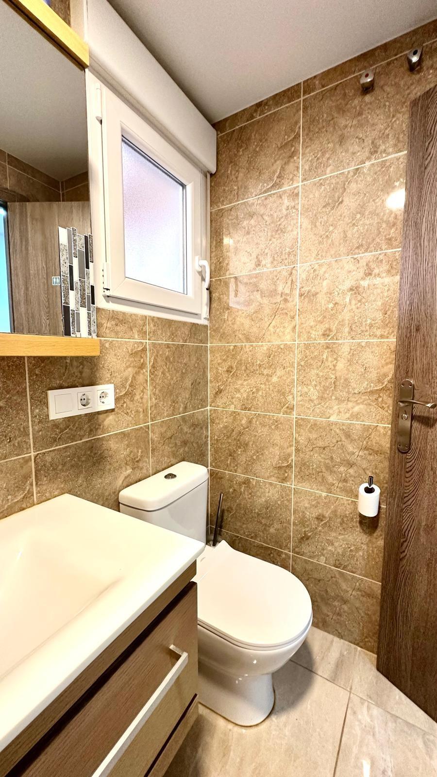 Kitchen in apartment for sale in Torrevieja