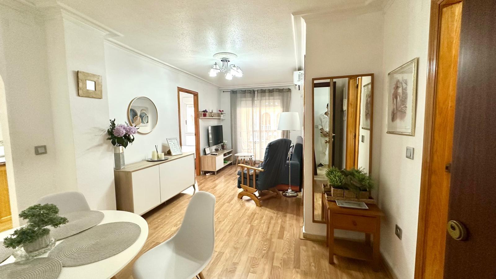 Garden in apartment for sale in Torrevieja