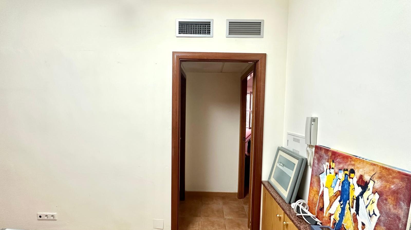 Master bedroom in apartment for sale in Torrevieja