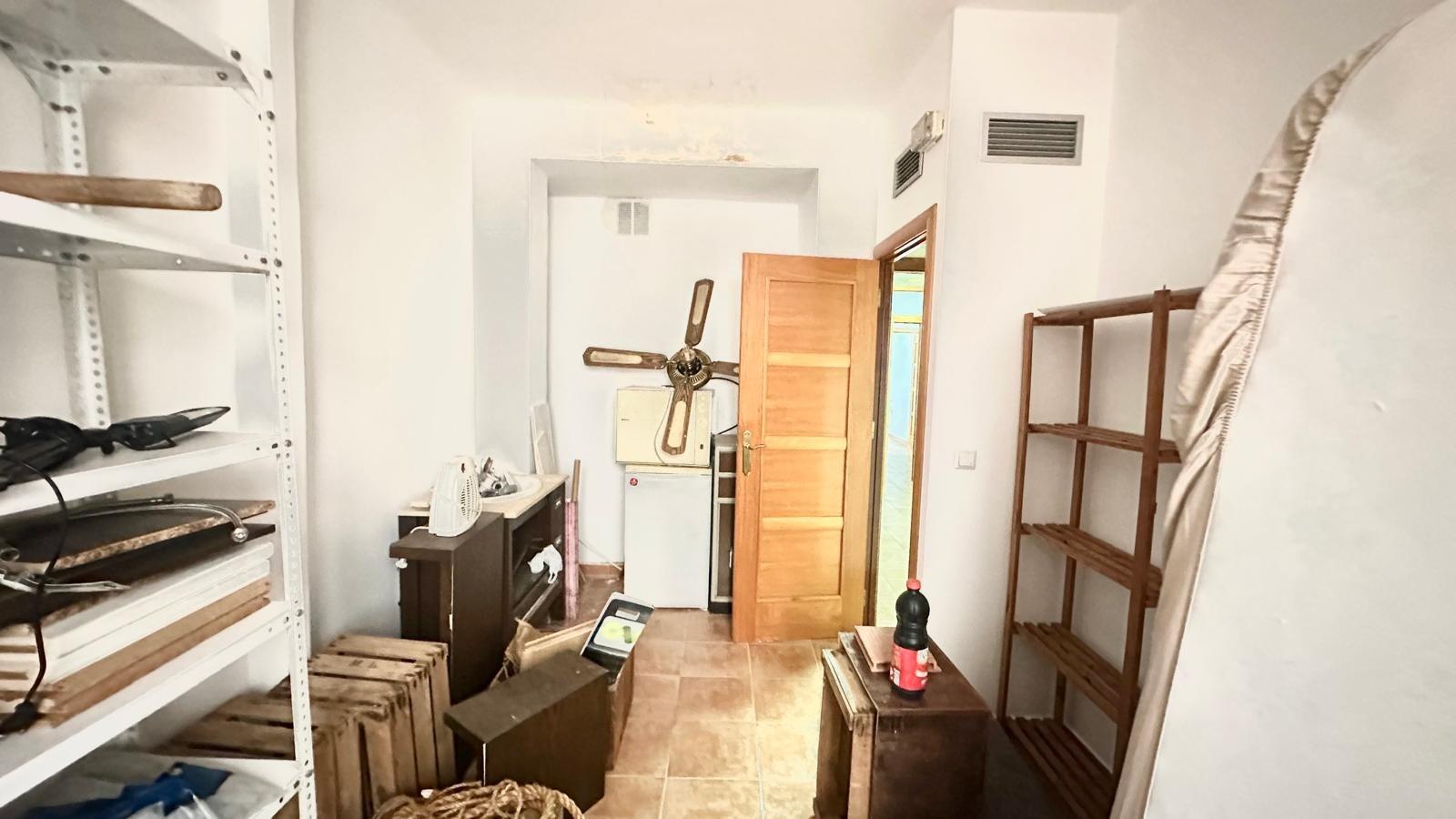 Bathroom in apartment for sale in Torrevieja