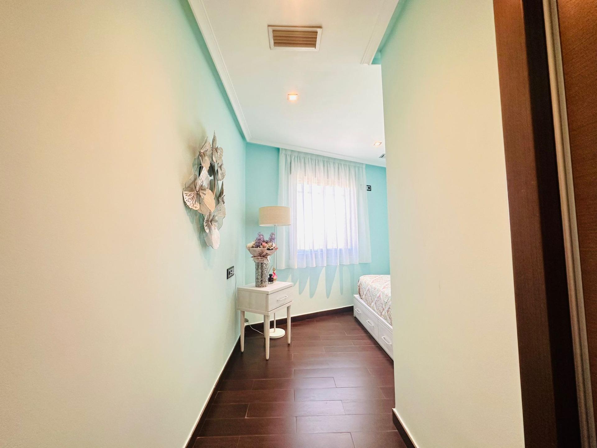 Dining area in apartment for sale in Torrevieja