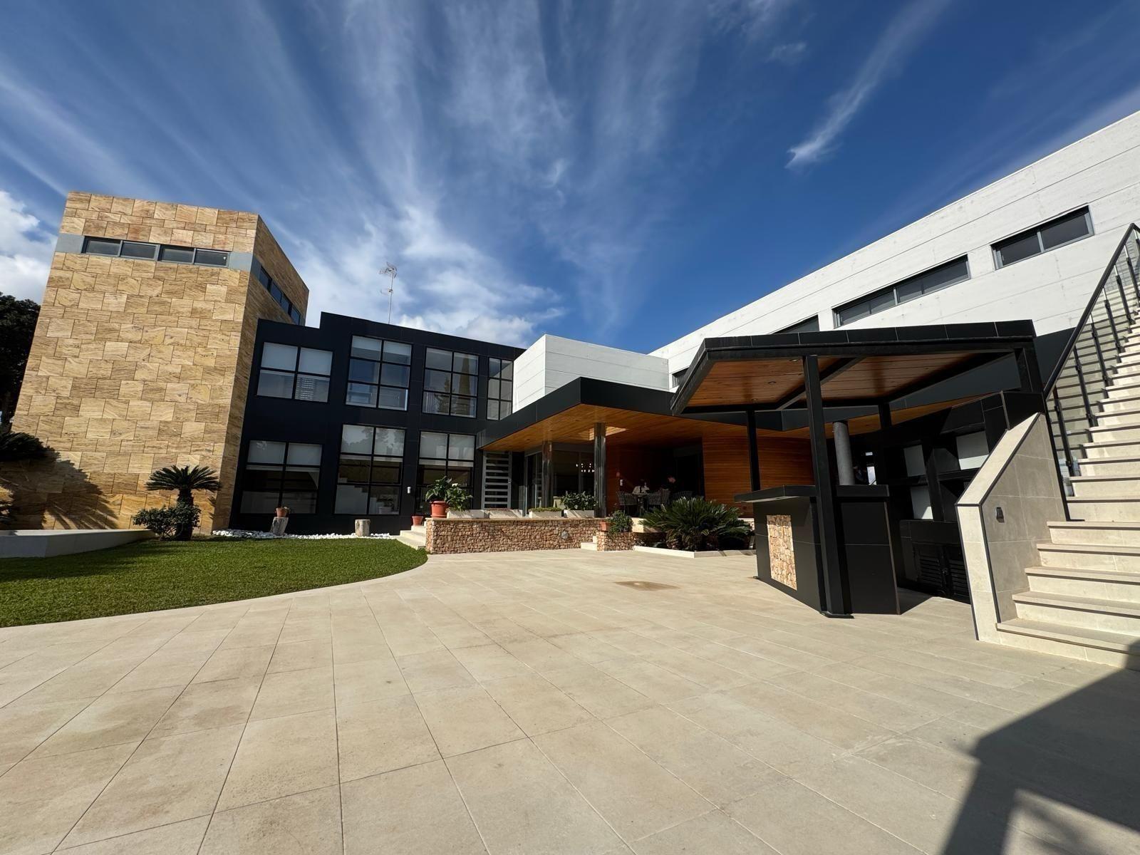 Exclusive luxury villa for sale