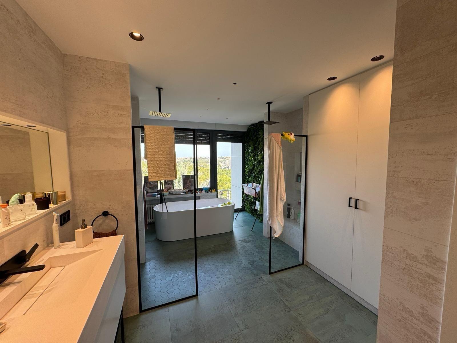 Kitchen in villa for sale in Orihuela Costa