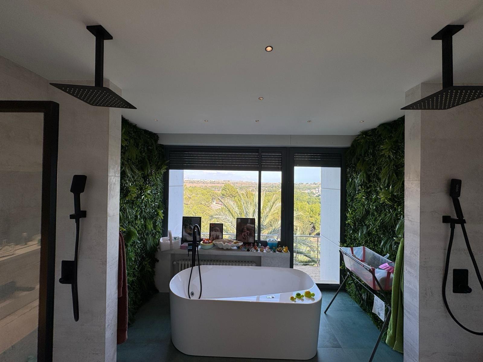 Master bedroom in villa for sale in Orihuela Costa