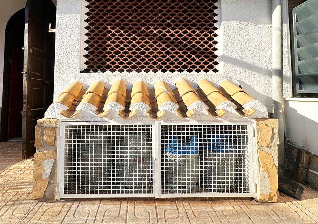Dining area in terraced for sale in Orihuela Costa