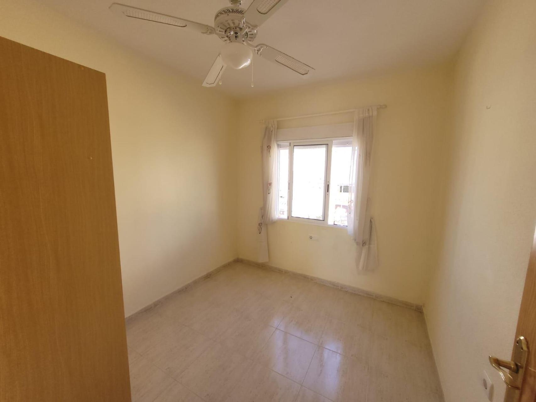 Garden in bungalow for sale in San Miguel de Salinas
