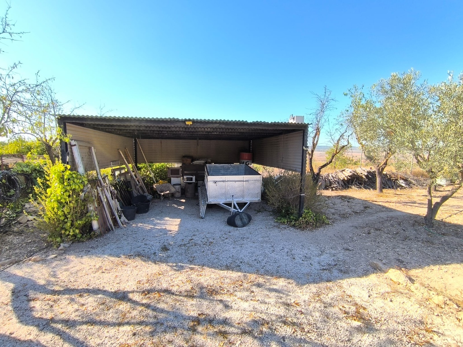 Bathroom in villa for sale in Yecla