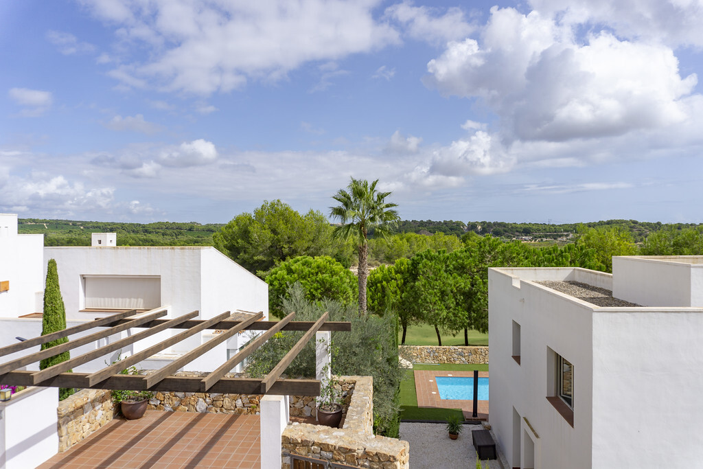 Bedroom in villa for sale in Las Colinas Golf