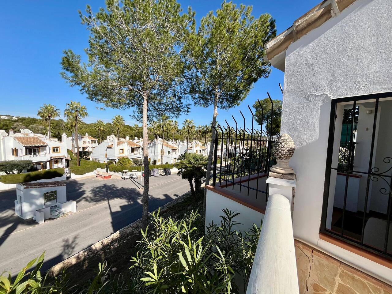 Living room in villa for sale in Villamartin