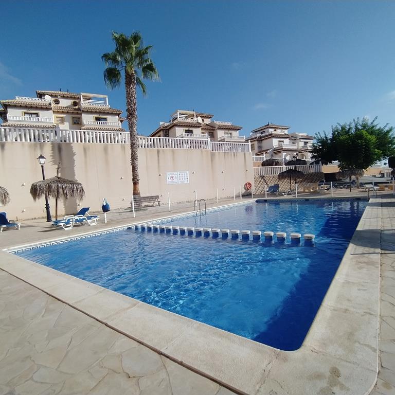 Bedroom in apartment for sale in Orihuela Costa