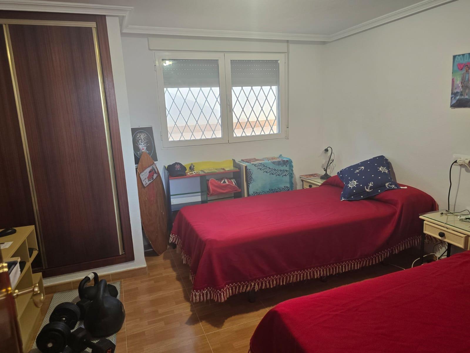 Kitchen in villa for sale in Orihuela Costa