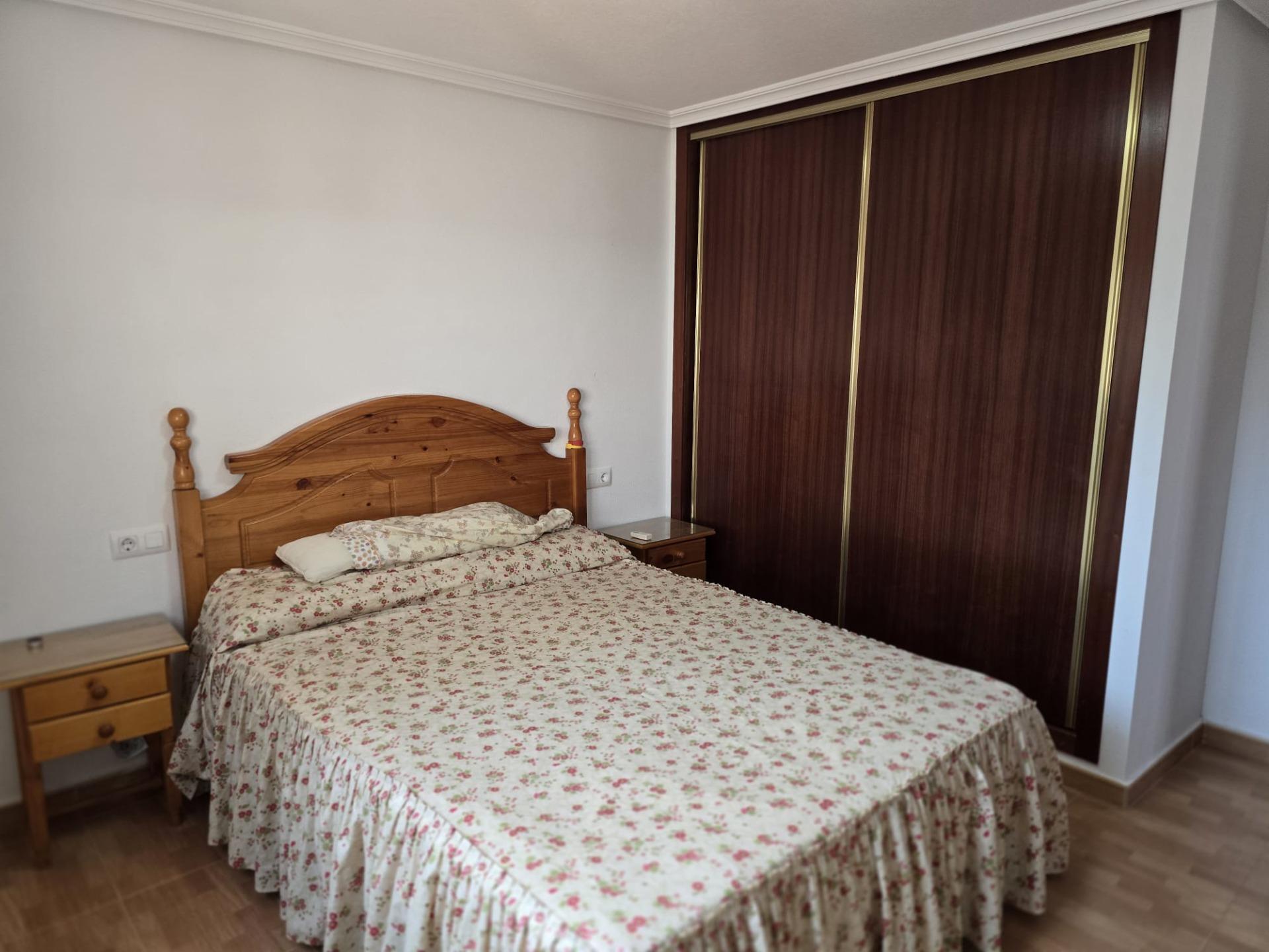 Garden in villa for sale in Orihuela Costa