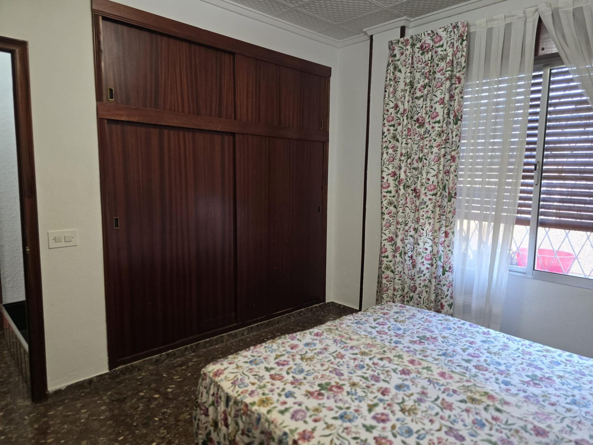 Bathroom in villa for sale in Orihuela Costa