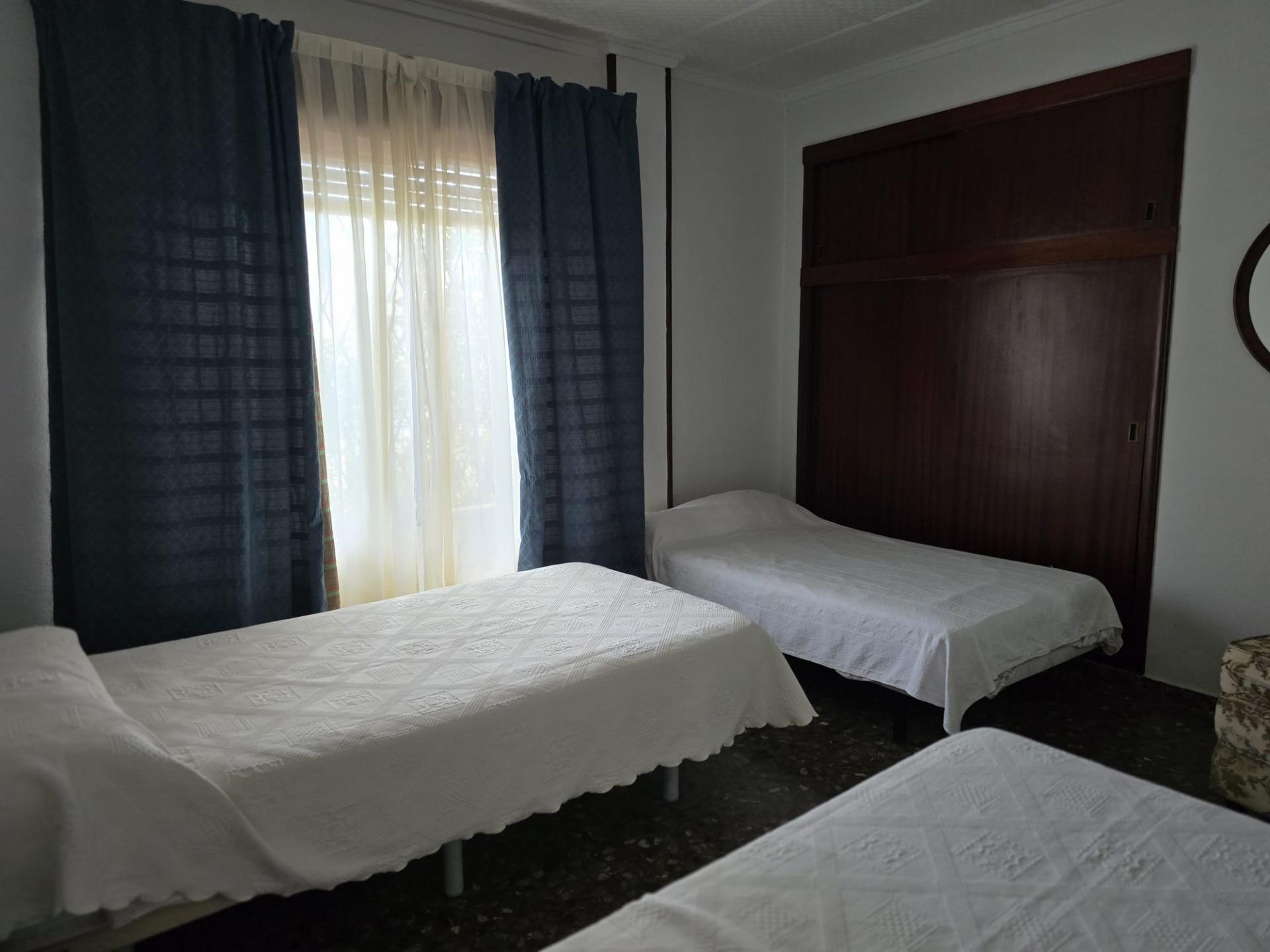 Terrace in villa for sale in Orihuela Costa