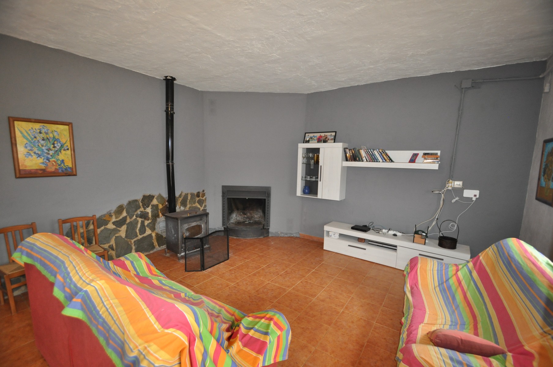 Living room in villa for sale in Salinas