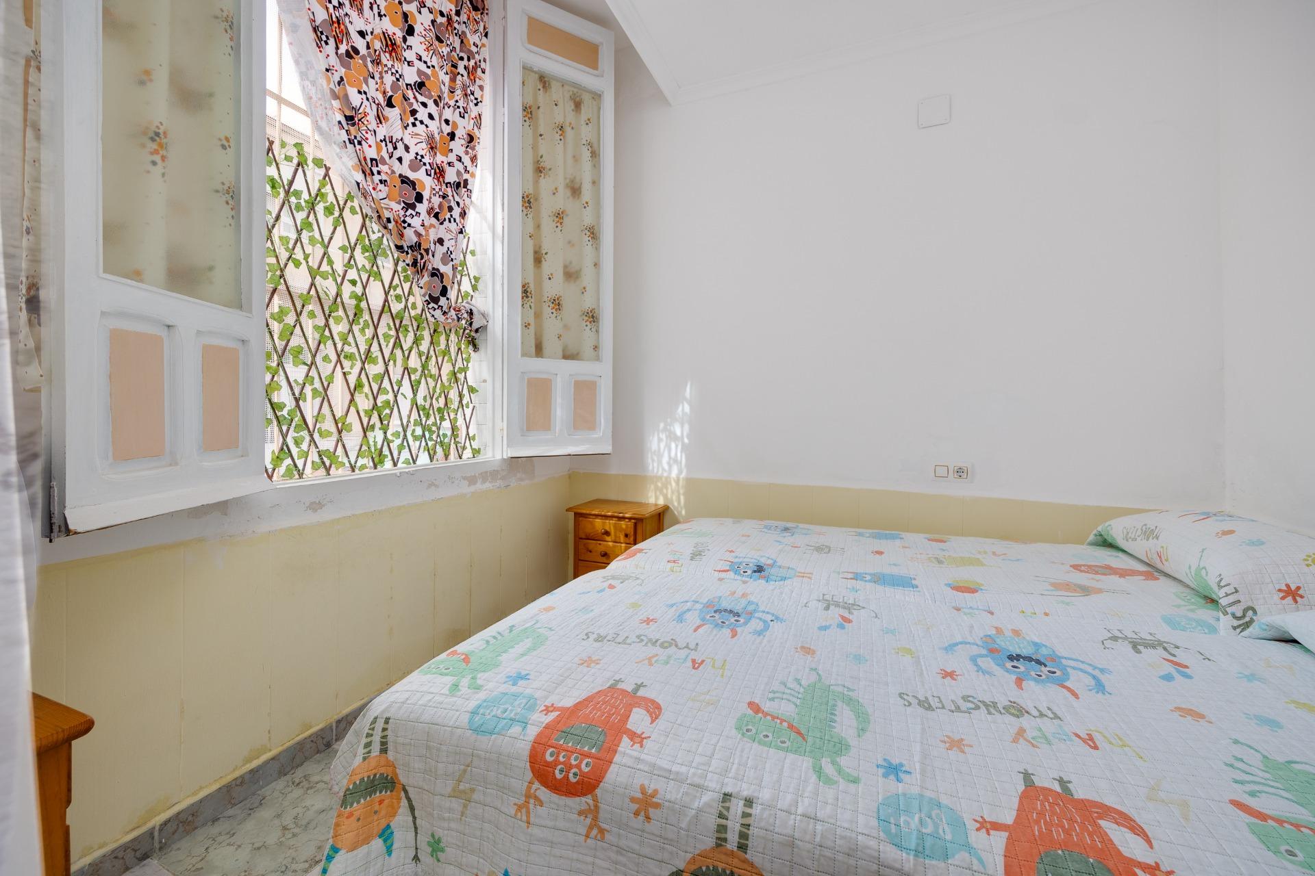 Kitchen in apartment for sale in Torrevieja
