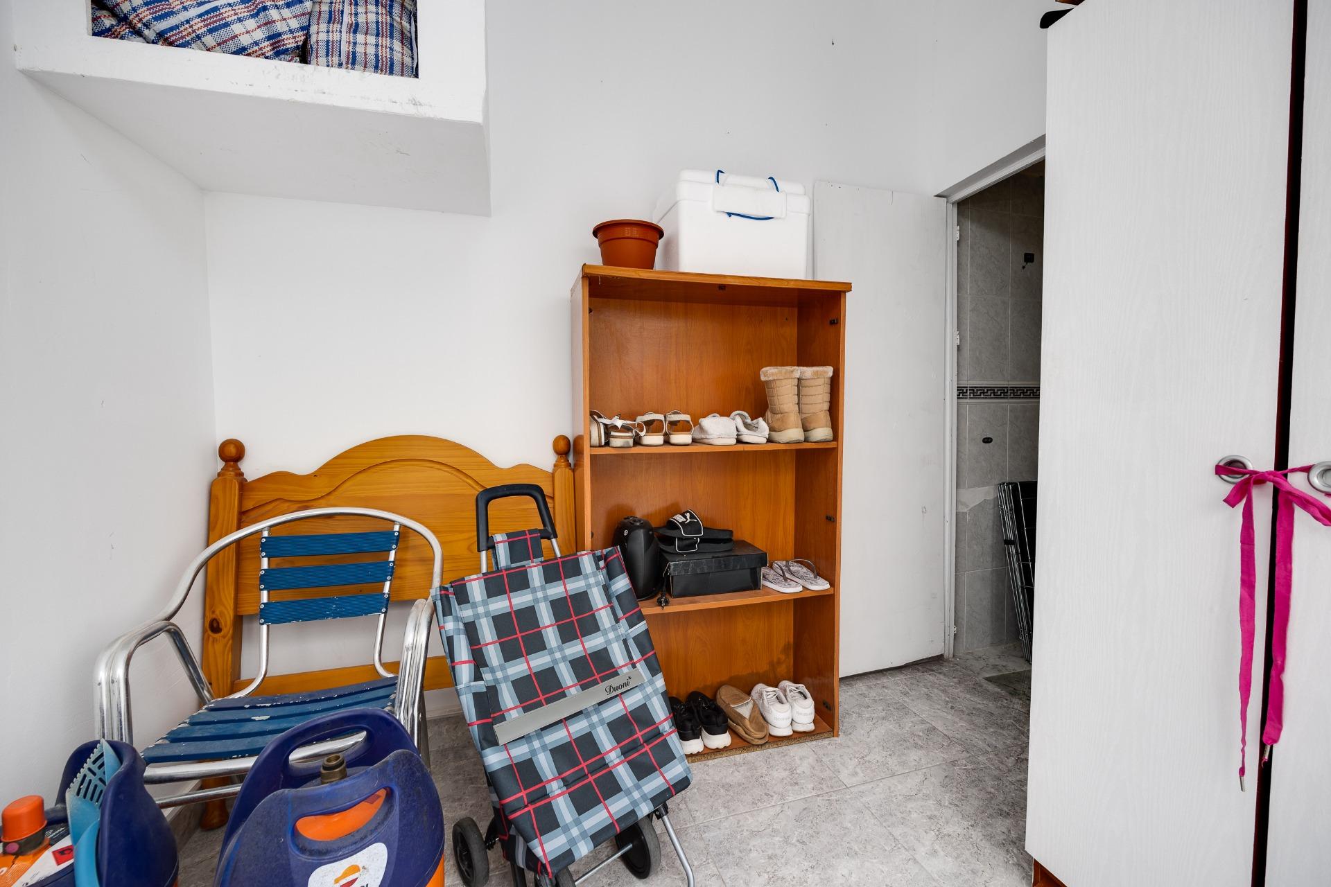 Master bedroom in apartment for sale in Torrevieja