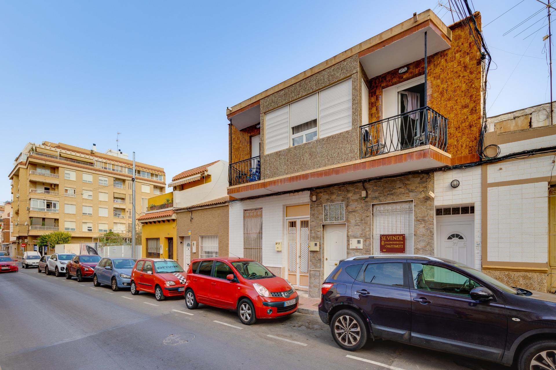 Bedrooms: 3, Bathrooms: 2, Apartment in Torrevieja, Alicante, Spain