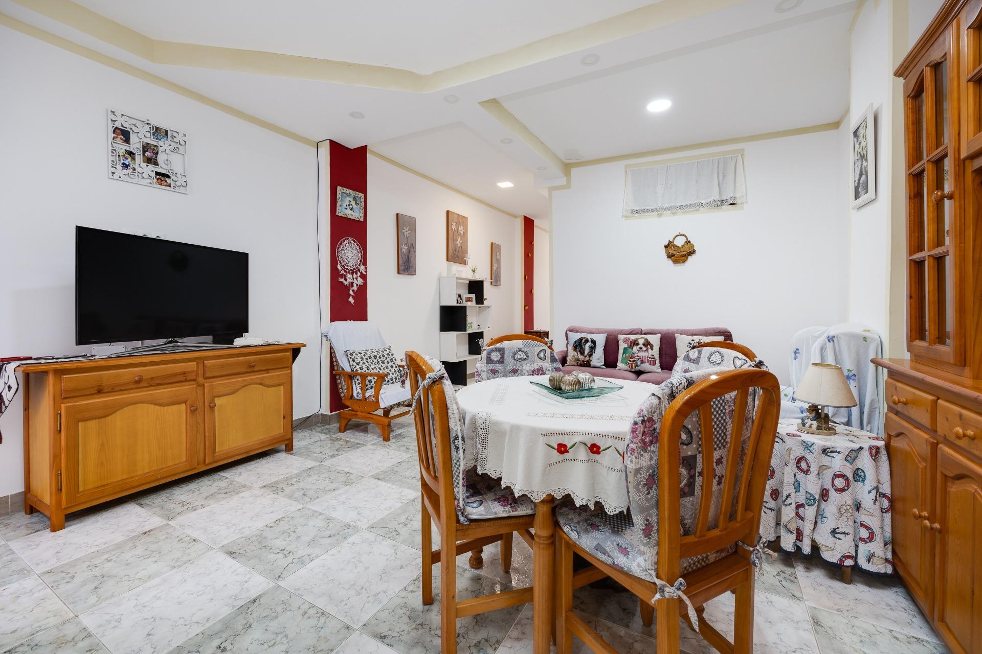 Dining area in apartment for sale in Torrevieja