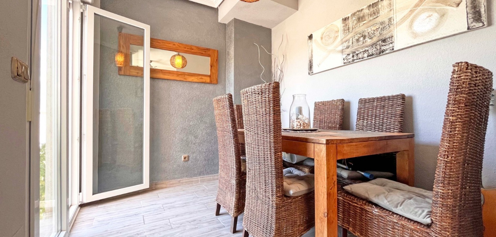 Bedroom in villa for sale in Orihuela Costa