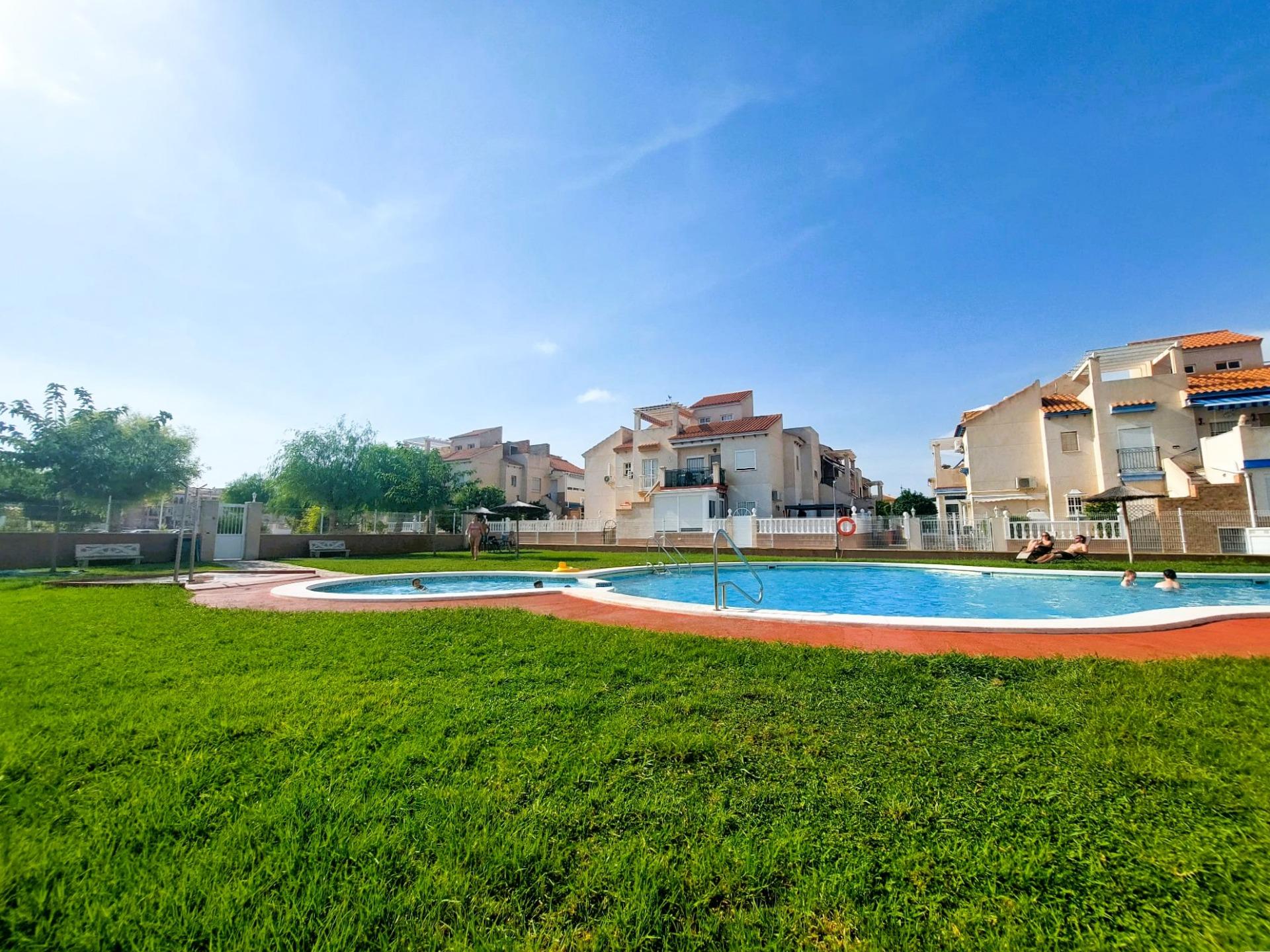 Exterior view in bungalow for sale in Orihuela Costa
