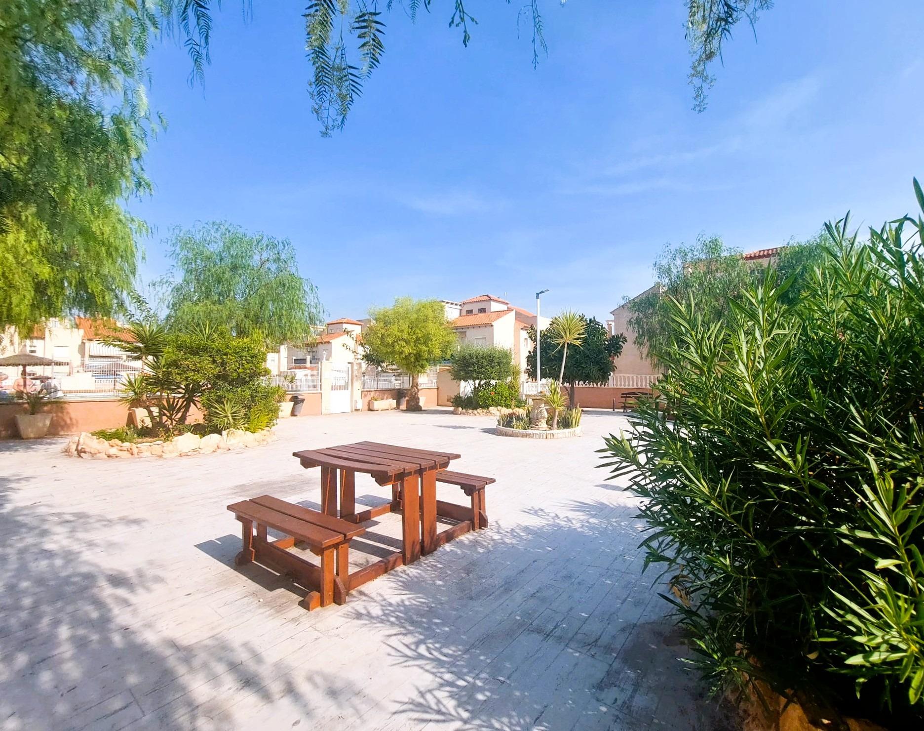 Kitchen in bungalow for sale in Orihuela Costa