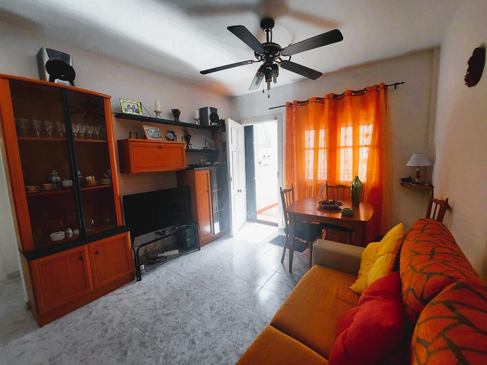 Bedroom in bungalow for sale in Orihuela Costa