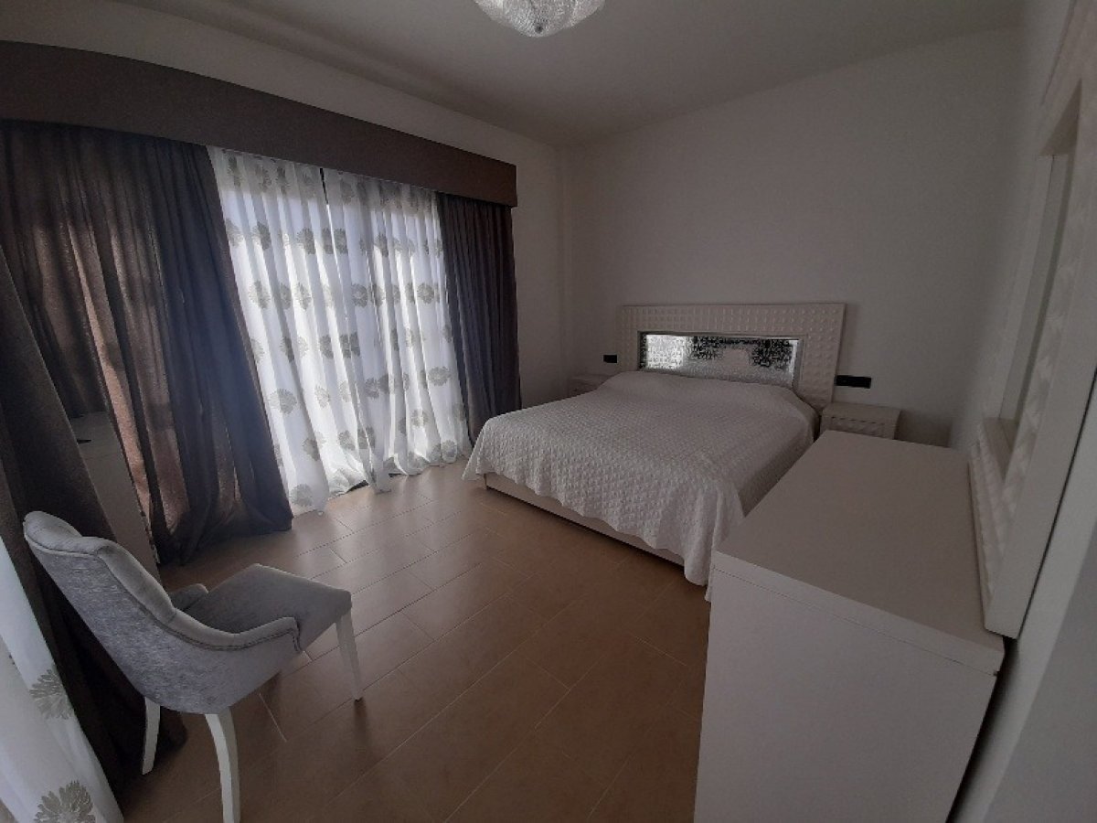Kitchen in villa for sale in San Javier