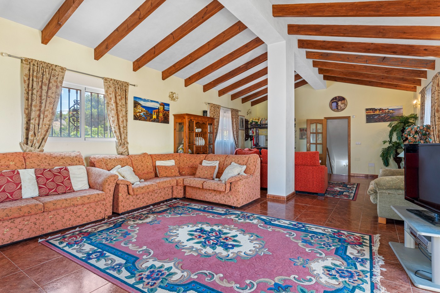 Terrace in villa for sale in Jacarilla