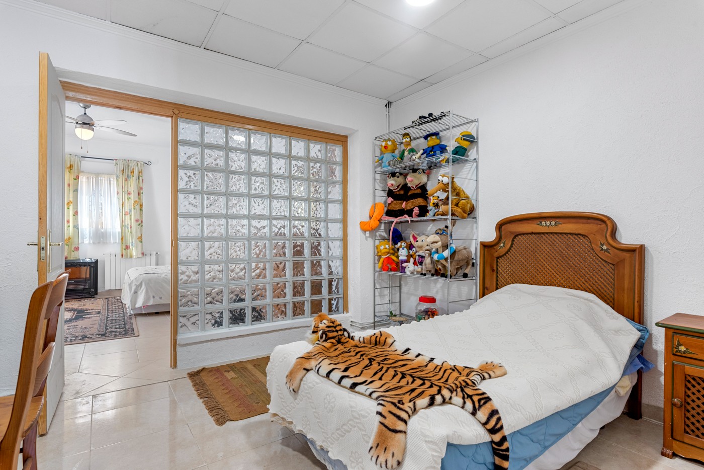 Garden in villa for sale in Jacarilla