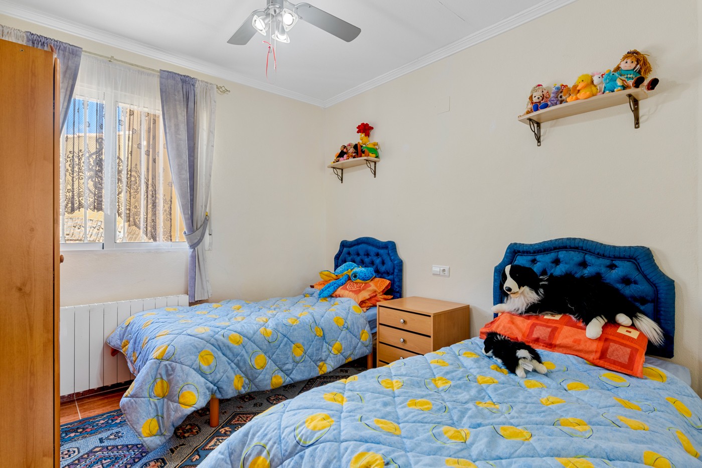 Terrace in villa for sale in Jacarilla
