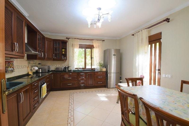 Garden in villa for sale in Ciudad Quesada