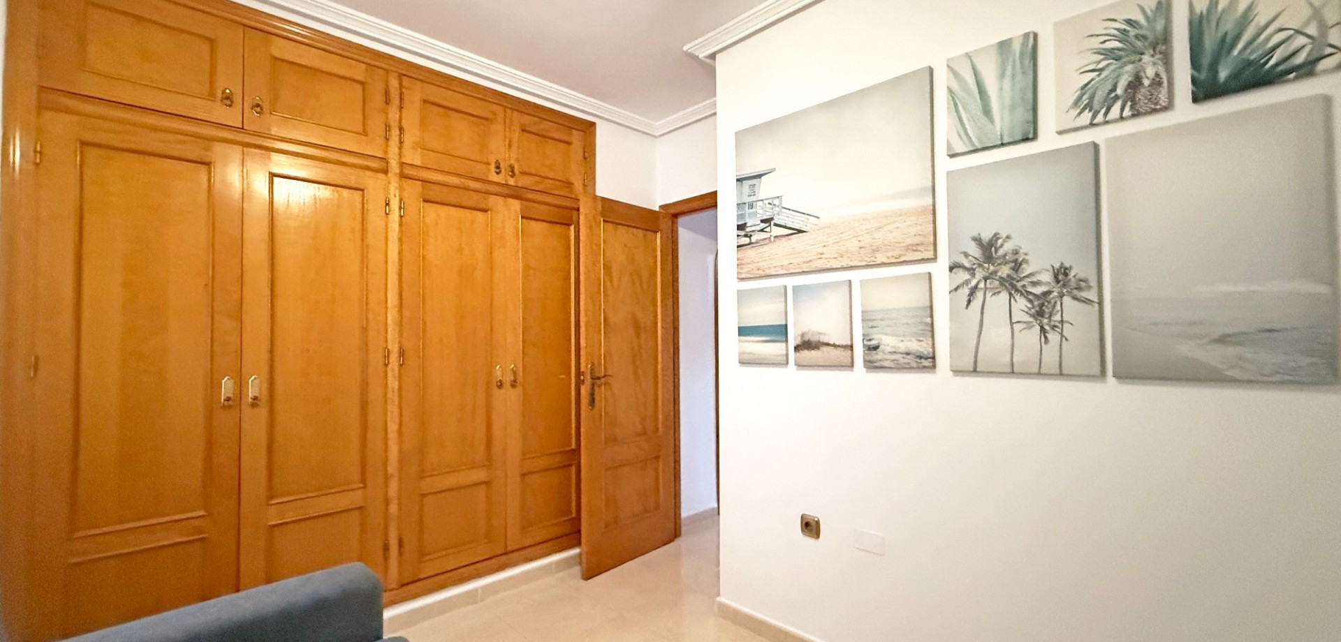 Dining area in apartment for sale in Orihuela Costa