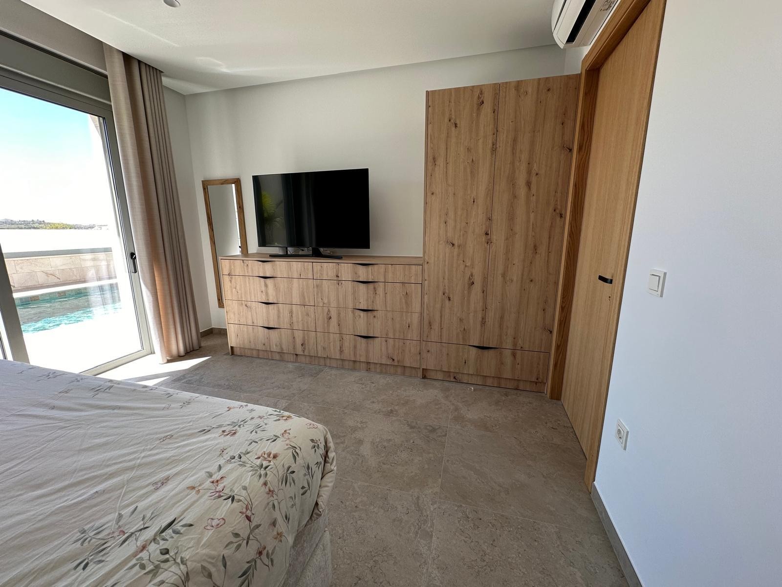 Living room in villa for sale in Benijofar