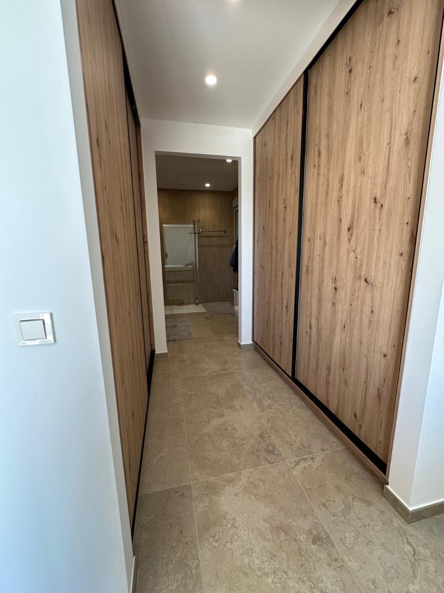 Master bedroom in villa for sale in Benijofar
