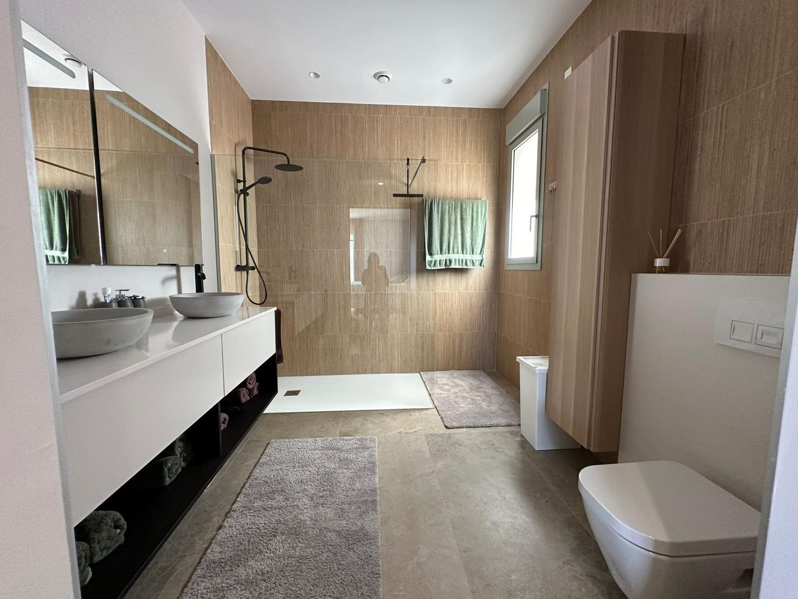 Bathroom in villa for sale in Benijofar