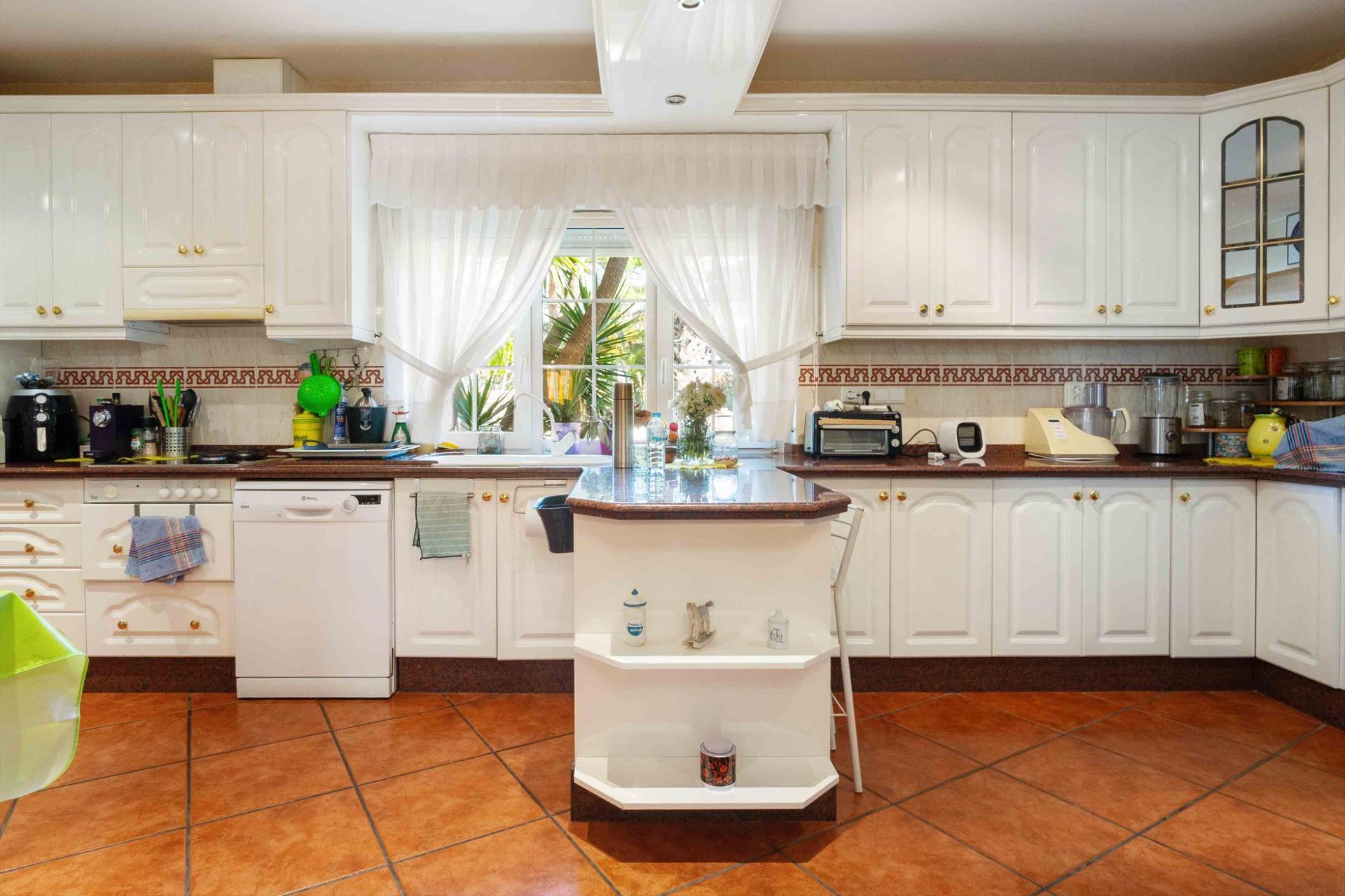 Living room in villa for sale in Cabo Roig