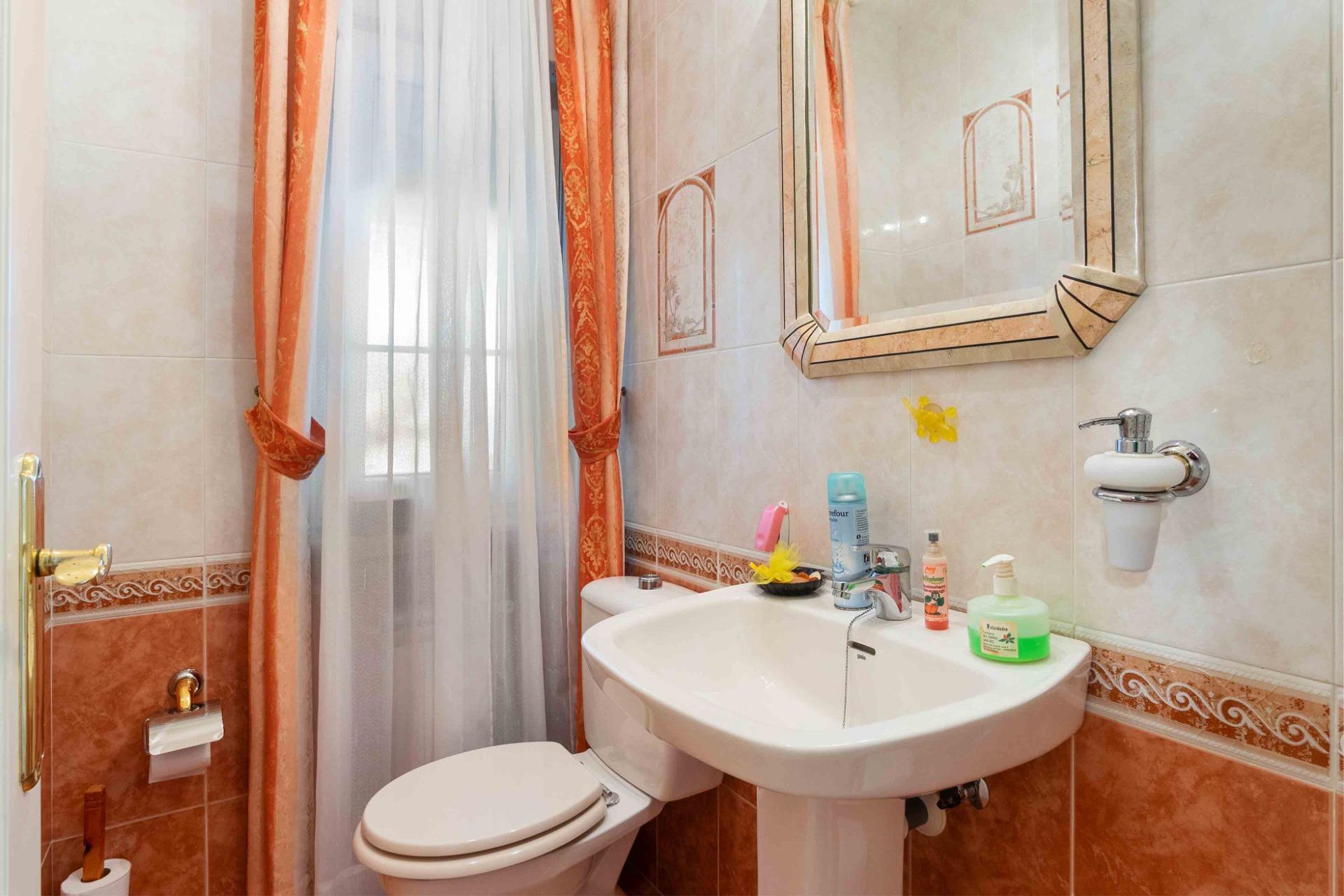 Kitchen in villa for sale in Cabo Roig