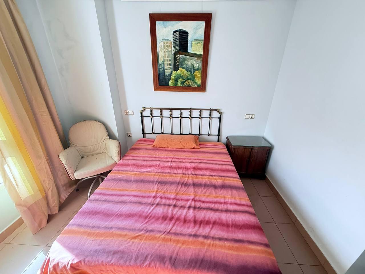 Bedroom in apartment for sale in Orihuela Costa