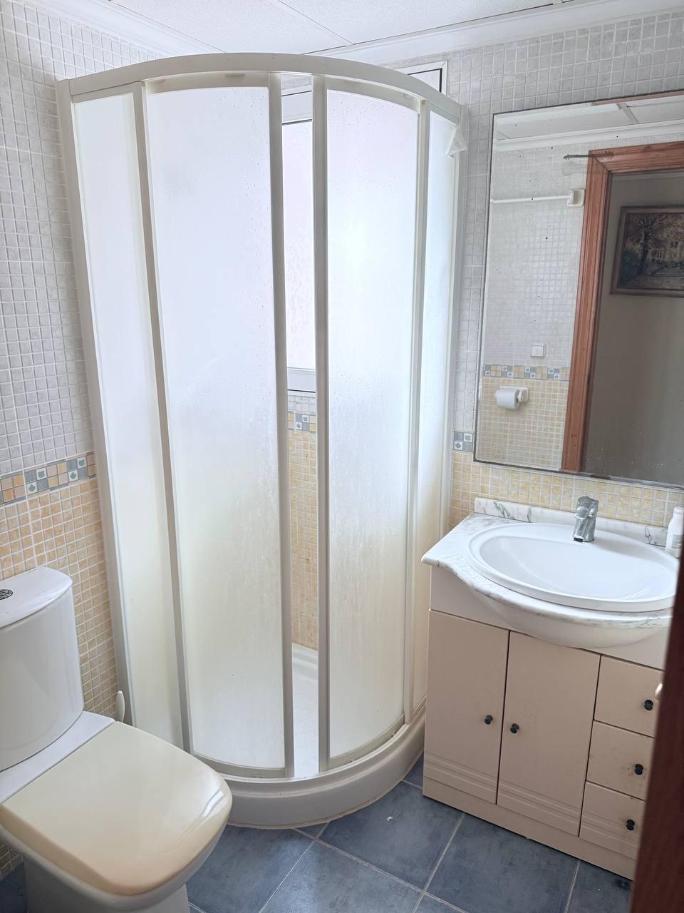 Garden in apartment for sale in Orihuela Costa