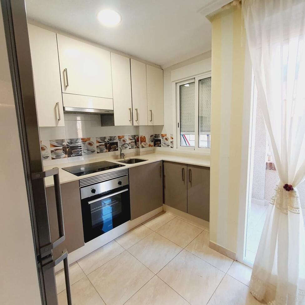 Kitchen in apartment for sale in Torrevieja